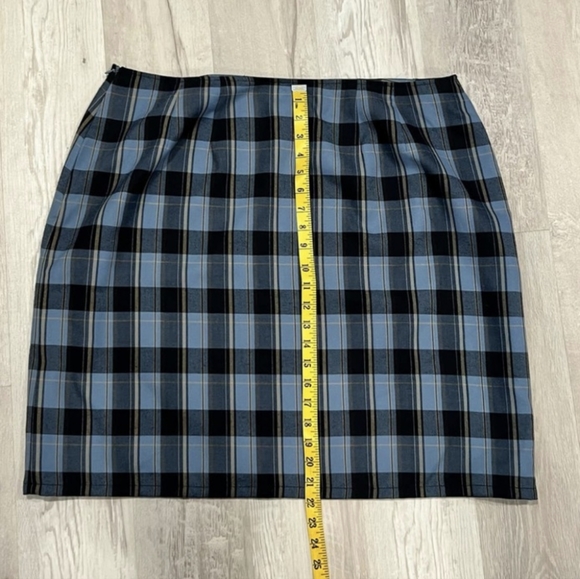 Style & Co Blue Plaid Lightweight Short Skirt 18W - Picture 2 of 4